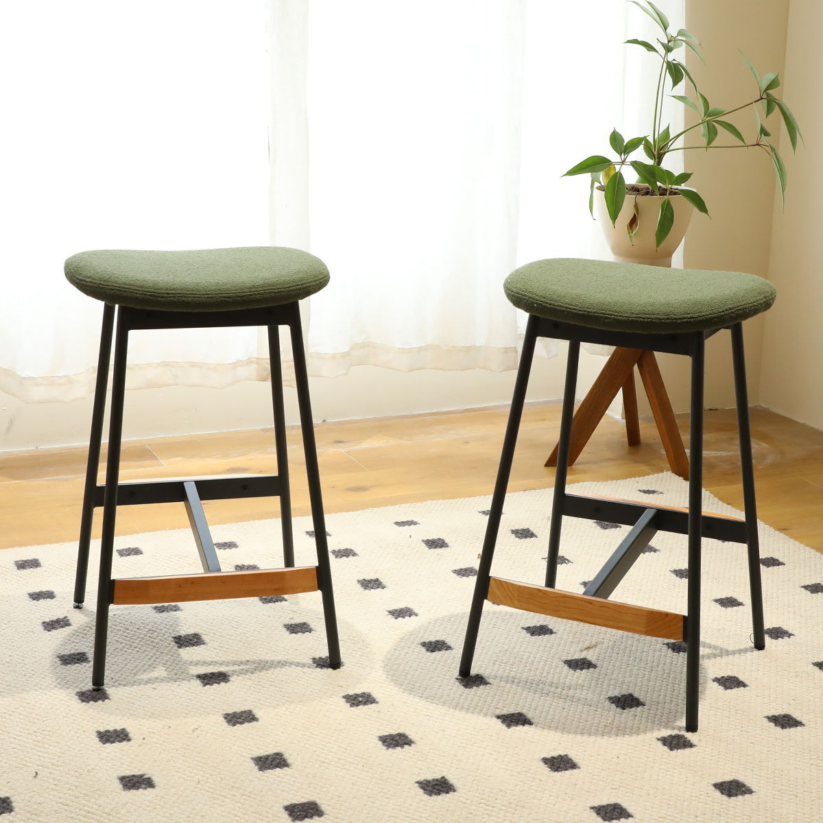 Modern Bar Stools Comfortable & Stylish, Soft Fabric Upholstered, Backless (Set of 2)