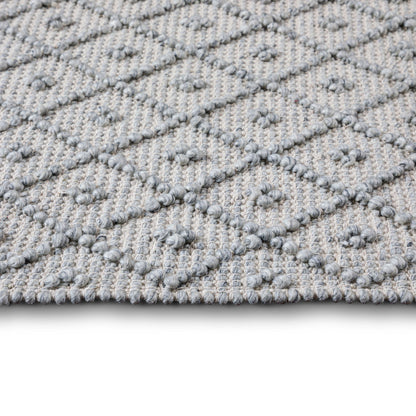 Millow - Handcrafted Area Rug